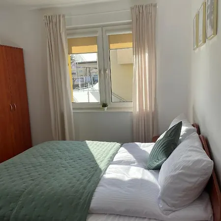 Mira 200 Metrow Od Morza 3* Miedzyzdroje