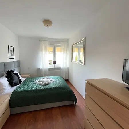 Mira 200 Metrow Od Morza 3*