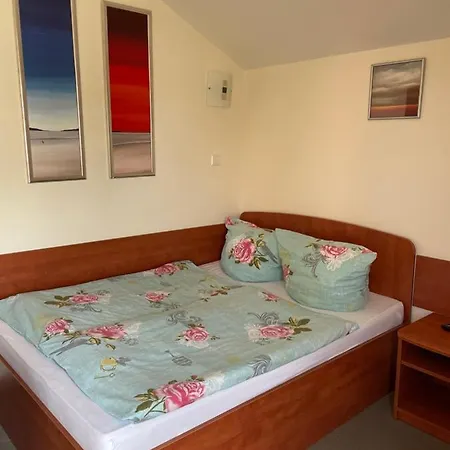 Mira 200 Metrow Od Morza Guest house Miedzyzdroje
