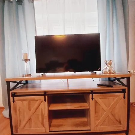 Guest house Mira 200 Metrow Od Morza *