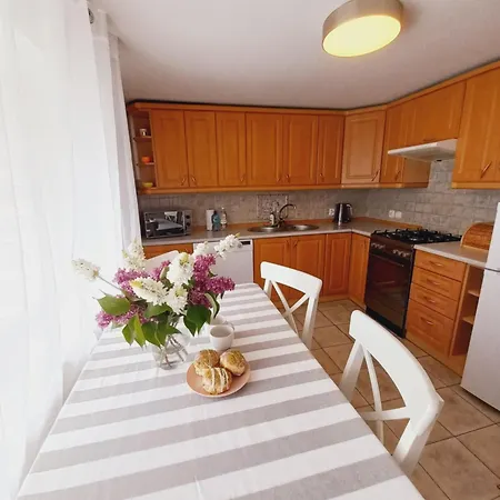 Mira 200 Metrow Od Morza Guest house