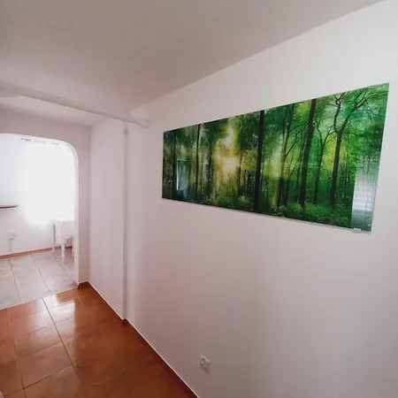 Guest house Mira 200 Metrow Od Morza