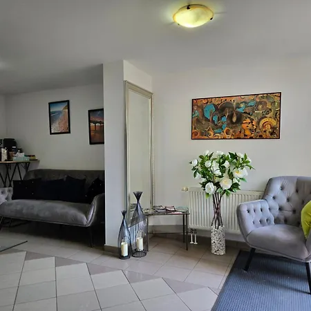 Pensionat Mira 200 Metrow Od Morza Miedzyzdroje