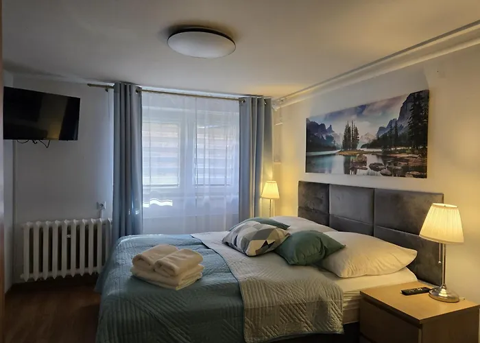 Pensjonat Mira 200 Metrów Od Morza Międzyzdroje